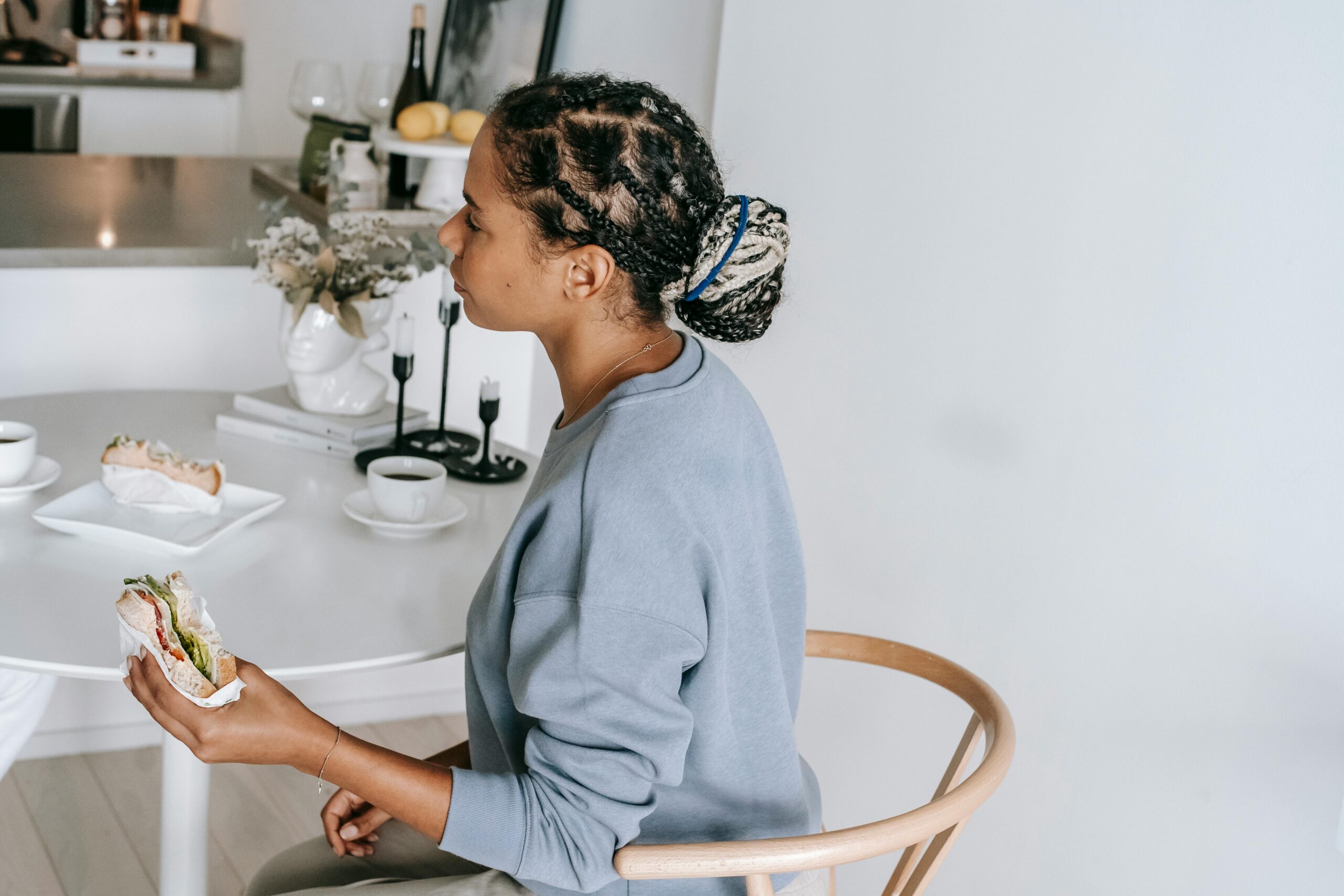 Mindful eating: como comer de forma consciente pode transformar sua relação com a comida
